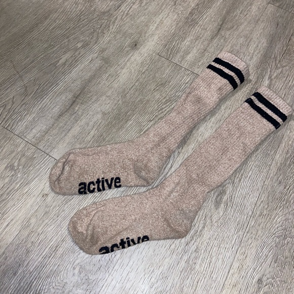 SOLD ❌Active Socks - Picture 1 of 6